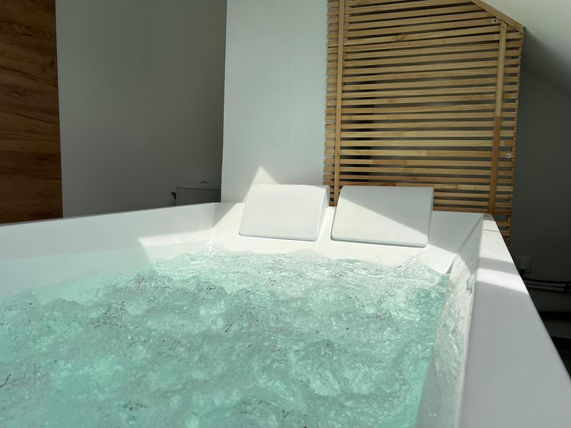 Appartement Chic Avec Balneo *
